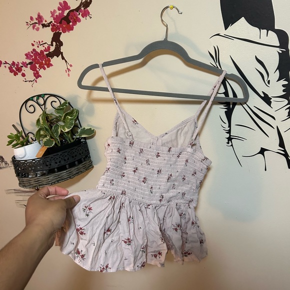Pink Floral Sleeveless Top - Picture 7 of 10